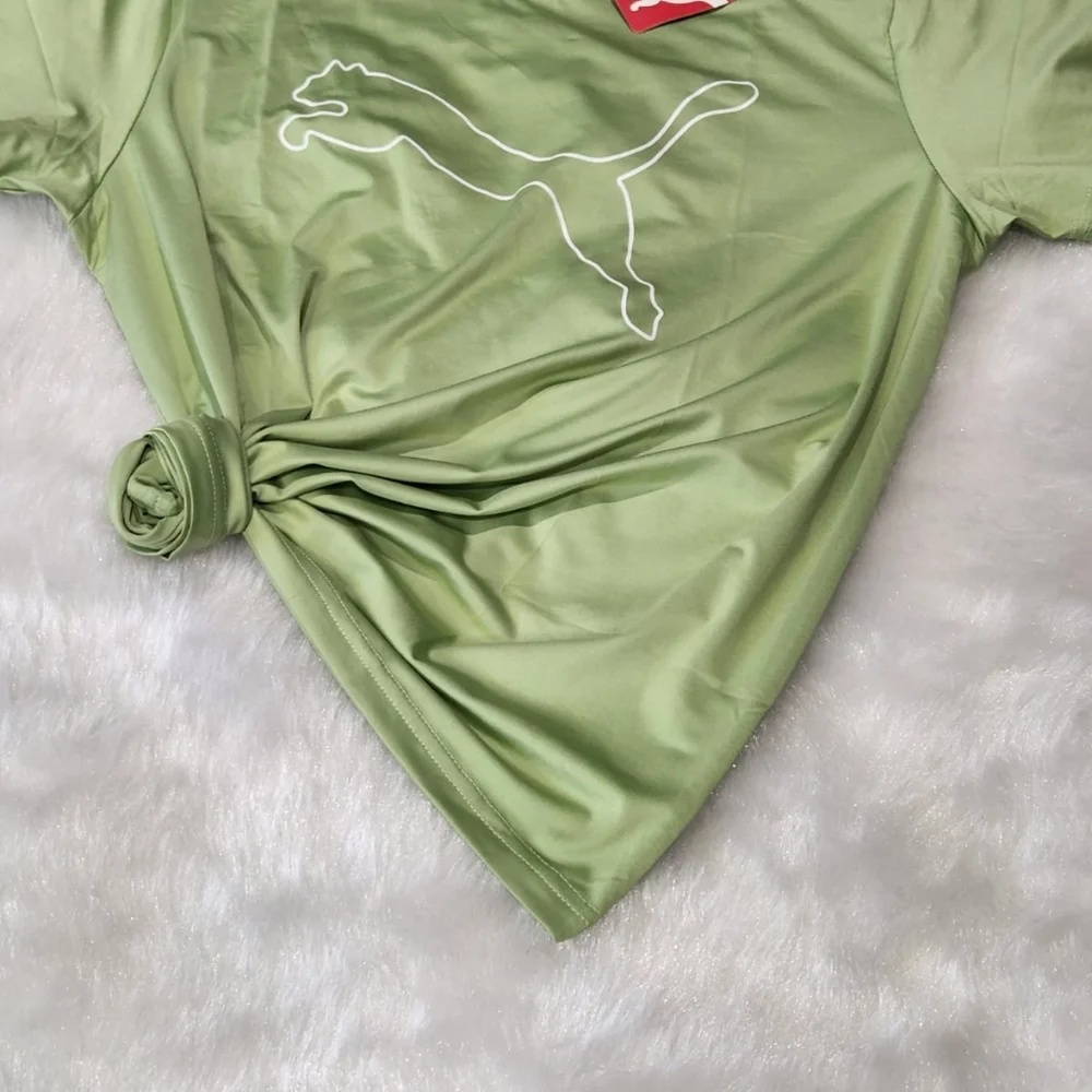 Womens Tees - Picture 2 of 3